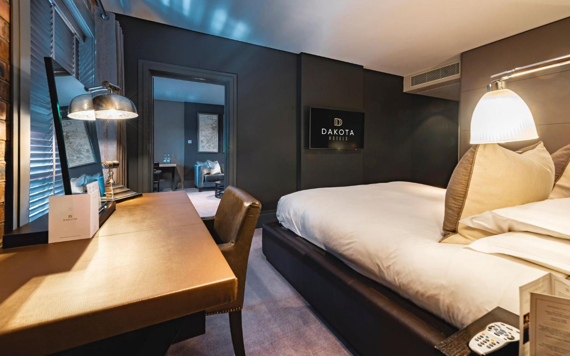 Dakota Edinburgh Hotel 4*